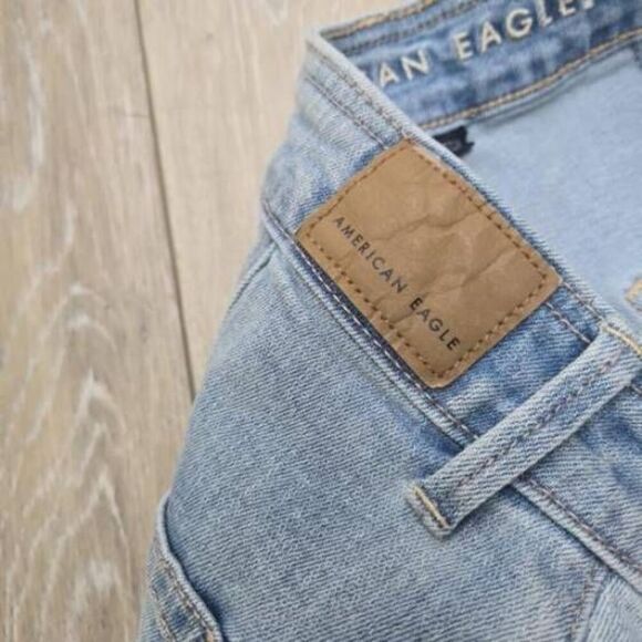 American Eagle Outfitters High Rise Light Blue Wash Stretch Jean Mini Skirt sz 2 - Picture 5 of 14